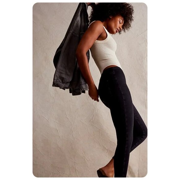 NEW We The Free People Skyfall Black Crvy Infinite Stretch Skinny Pull On Jeans - Picture 4 of 9